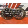 Paire de disque de frein avant Ducati Diavel 1200 2011 à 2014 