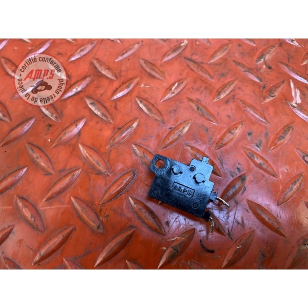 Contacteur de frein avant 