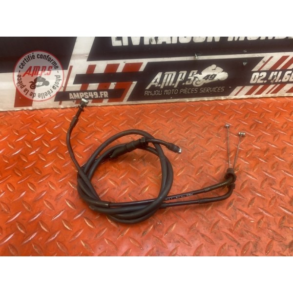 Cable d'accélérateur 