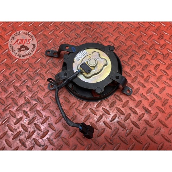 Ventilateur droit 