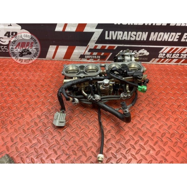 Rampe d'injection Yamaha R1 2004 à 2006 5VY 