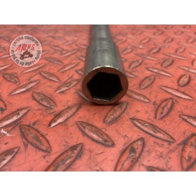Axe de roue avant 