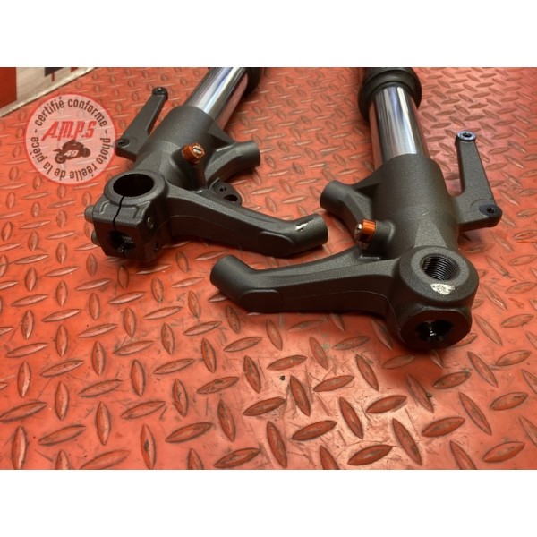 Paire de tube de fourche 675 Street Triple 2013 à 2016 