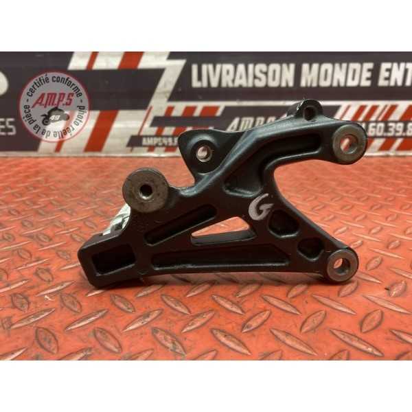 Platine repose pied gauche 675 Street Triple 2013 à 2016 