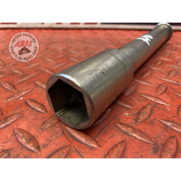 Axe de roue avant 