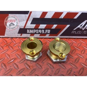 Entretoise d'axe de bras oscillant 