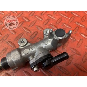 Maitre cylindre de frein arriere 