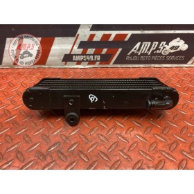 Radiateur d'huile gauche 