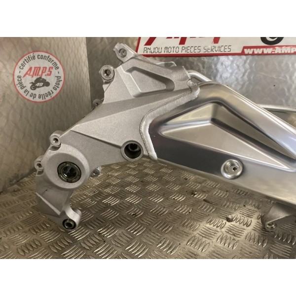 Cadre avec carte grise 