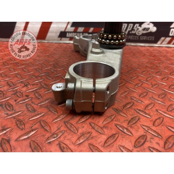 Te de fourche inférieur 