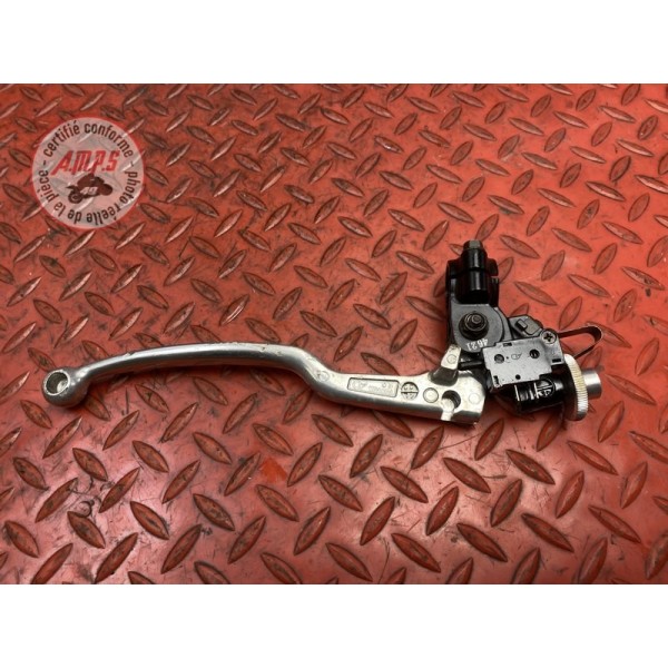 Cocotte d'embrayage avec levier 