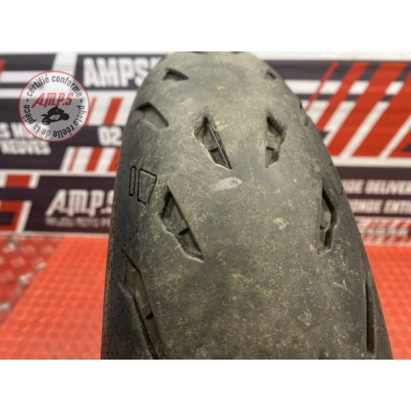 Pneu Michelin Power 5 120 70ZR17 DOT 2221 15% 