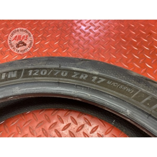 Pneu Michelin Power 5 120 70ZR17 DOT 2221 15% 