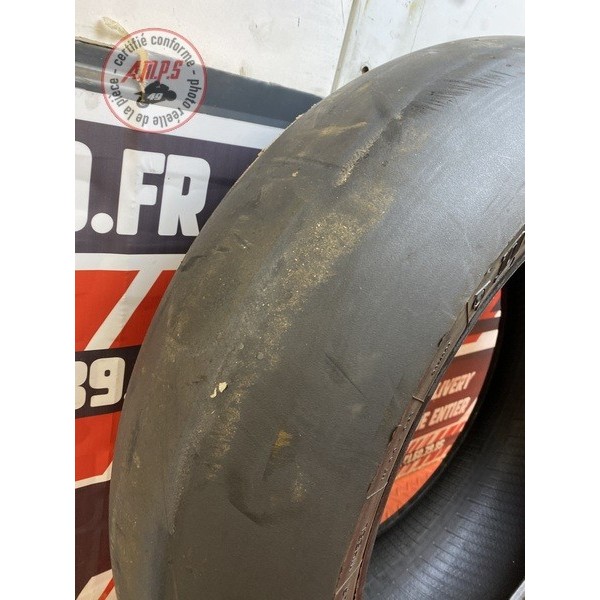 Pneu arrière 2 