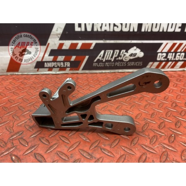 Platine repose pied gauche Yamaha 1000 MT10 2016 à 2020 