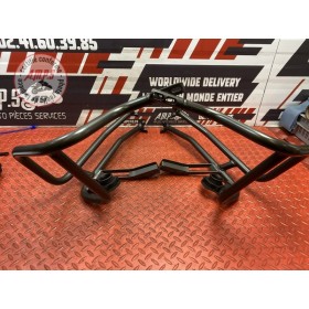 Crash bar avec sabot moteur 