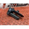 Platine repose pied passager droite 