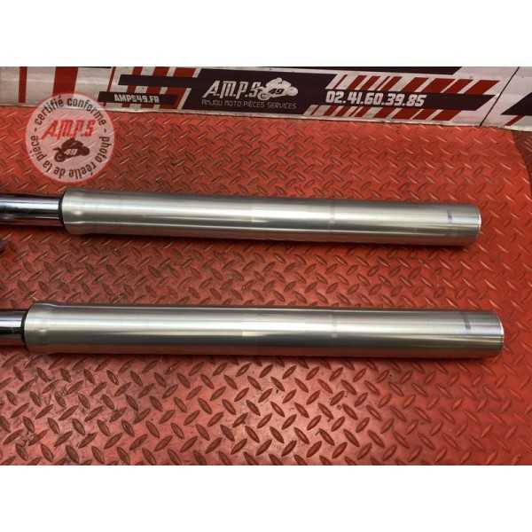 Paire de tube de fourche Triumph 2300 ROCKET III 2004 à 2009 