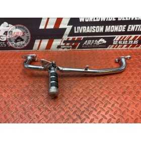 Platine repose pied gauche Triumph 2300 ROCKET III 2004 à 2009 