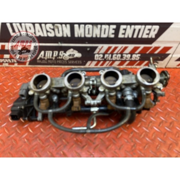 Rampe d'injection Suzuki GSR 750 2011 à 2016 