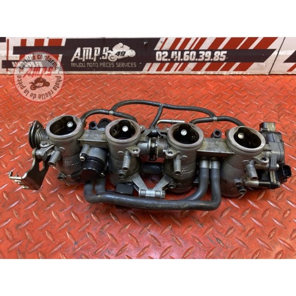 Rampe d'injection Suzuki GSR 750 2011 à 2016 