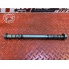 Axe de roue arriere Suzuki GSR 750 2011 à 2016 