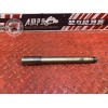 Axe de roue avant Suzuki GSR 750 2011 à 2016 