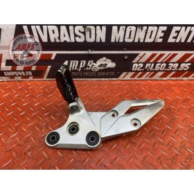 Platine repose pied droite Suzuki GSR 750 2011 à 2016 