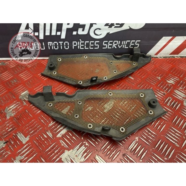 Cache sous selle Aprilia RSV 1000 