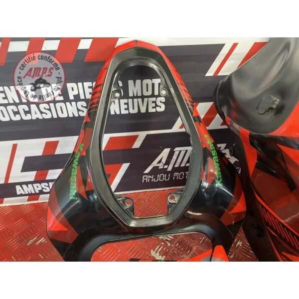 Kit carrosserie avec réservoir 