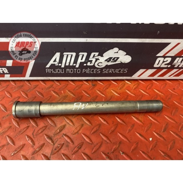 Axe de roue avant 