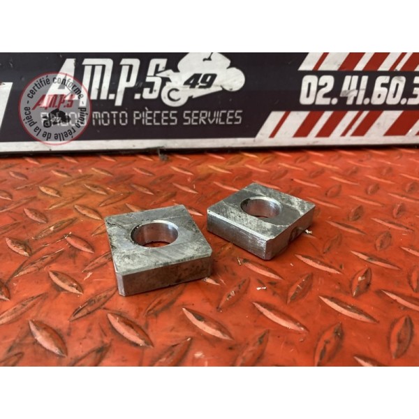 Entretoise d'axe de roue arriere 