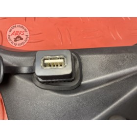Cache interieur de tete de fourche gauche 