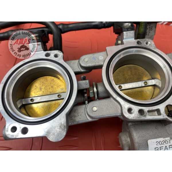 Rampe d'injection Rear 