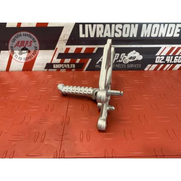 Platine repose pied droite Aprilia Tuono V4 1100 RR 2015 à 2020 