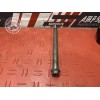 Axe de roue avant