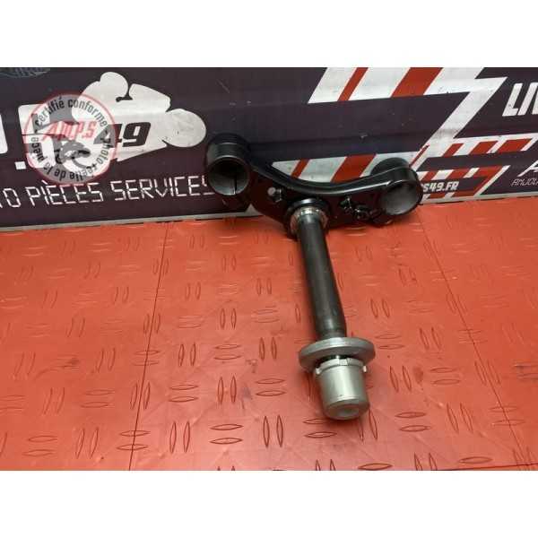 Te de fourche inférieur 