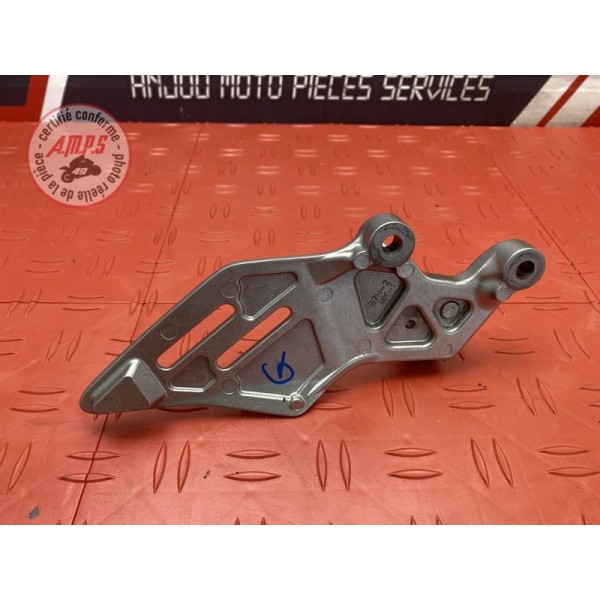 Platine repose pied gauche 