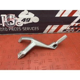 Platine repose pied passager droite Ducati Streetfighter V2 2022 à 2023 