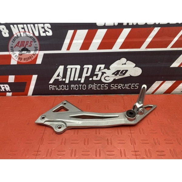 Platine repose pied gauche