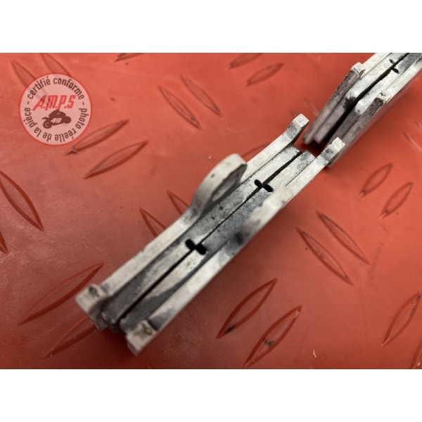 Plauette de frein avant Brembo 