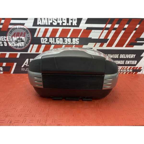 Top case Shad 
