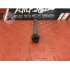 Axe de roue arriere 