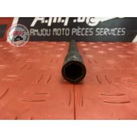 Axe de roue avant 
