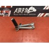 Platine repose pied passager droite
