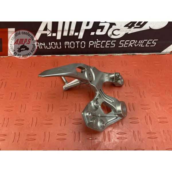 Platine repose pied droite Yamaha MT-09 Tracer 2015 à 2017 