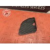 Grille d enceinte gauche 