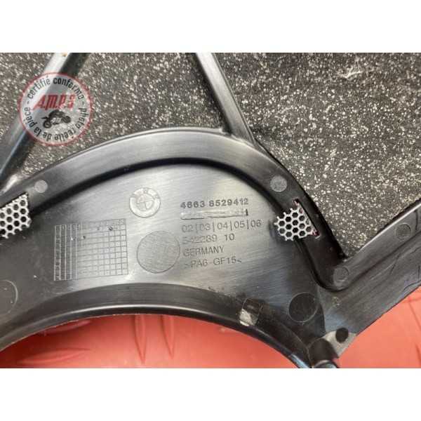 Grille enceinte droite 