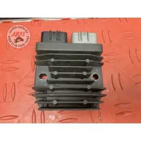 Regulateur de tension 