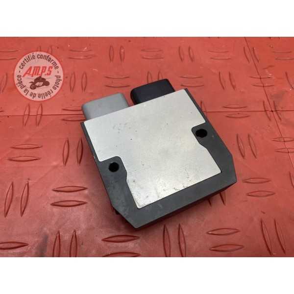 Regulateur de tension 